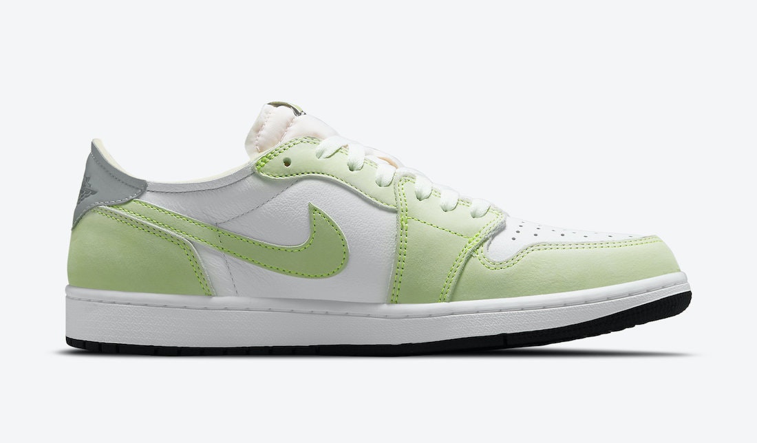 Air Jordan 1 Low OG “Ghost Green”