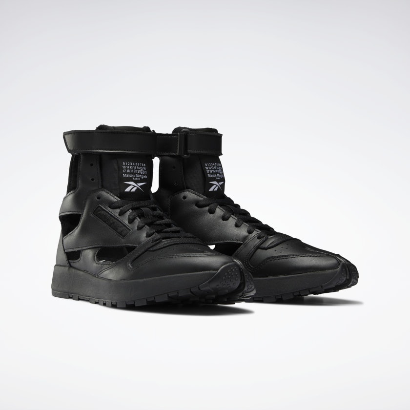 Maison Margiela x Reebok Classic Leather Tabi High "Triple Black"