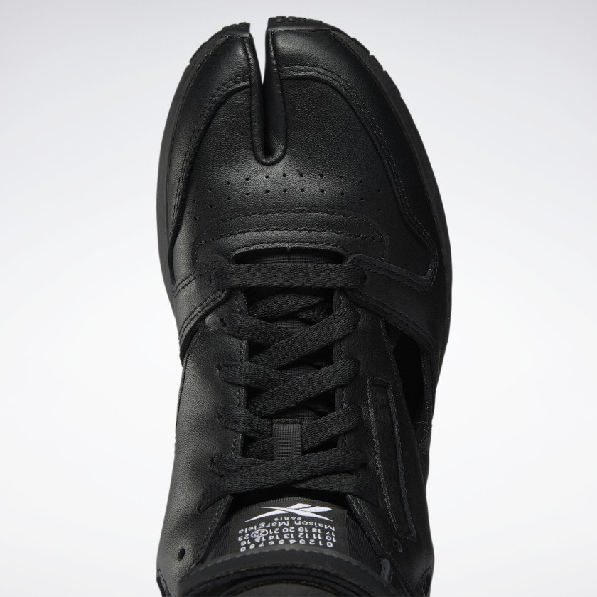 Maison Margiela x Reebok Classic Leather Tabi High "Triple Black"