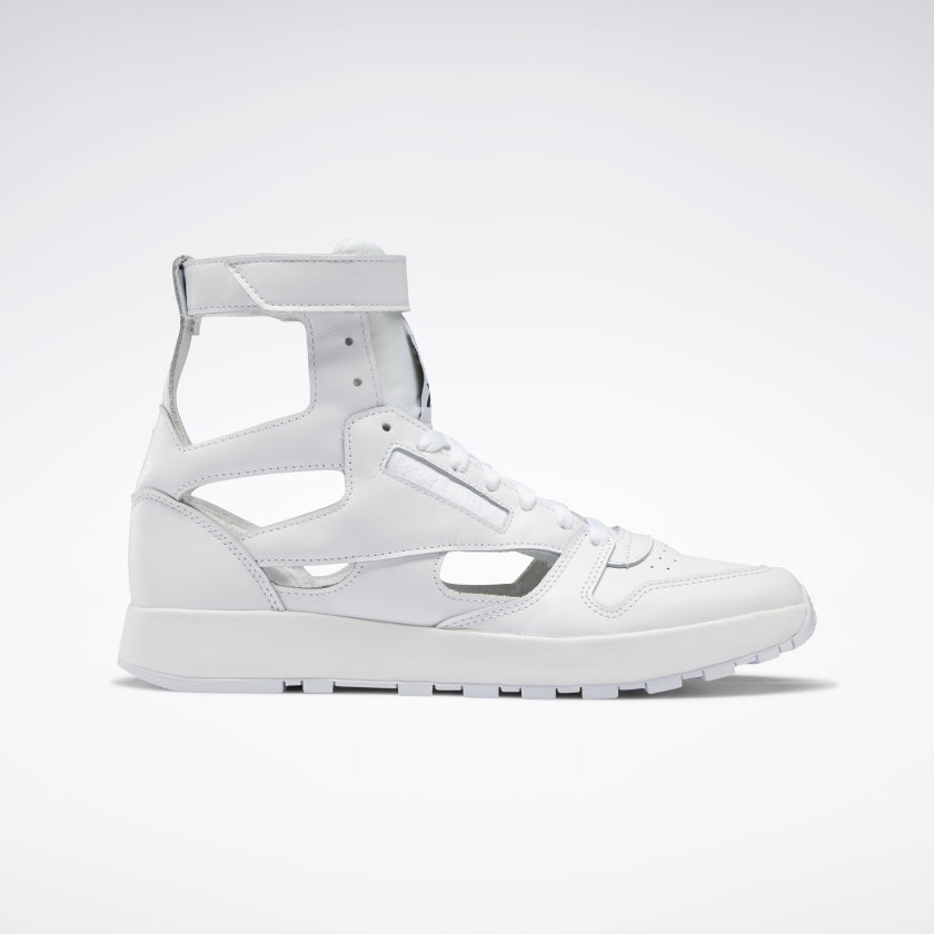 Maison Margiela x Reebok Classic Leather Tabi High "Triple White"