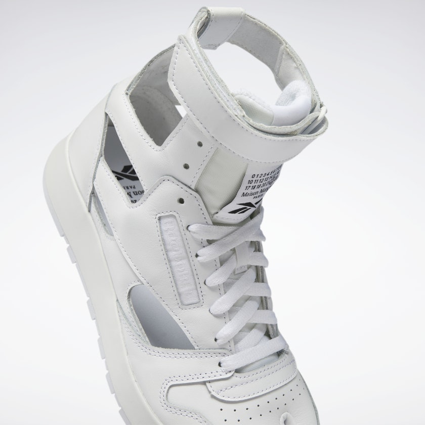 Maison Margiela x Reebok Classic Leather Tabi High "Triple White"