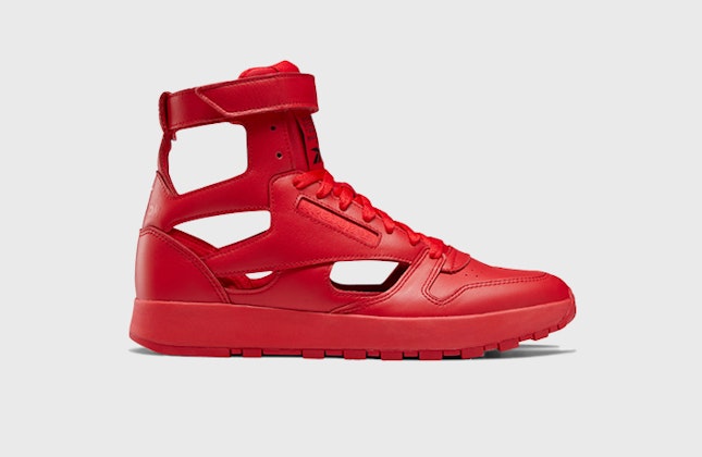 Maison Margiela x Reebok Classic Leather Tabi High "Triple Red" Maison Margiela x Reebok Classic Leather Tabi High "Triple Red"