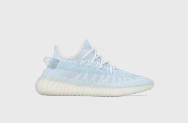 adidas Yeezy Boost 350 V2 “Mono Ice” (America excl.) adidas Yeezy Boost 350 V2 “Mono Ice” (America excl.)