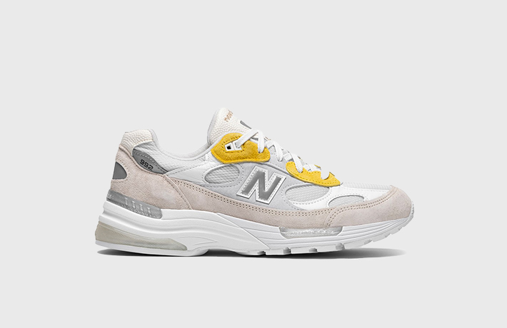 studio fy7 new balance 992