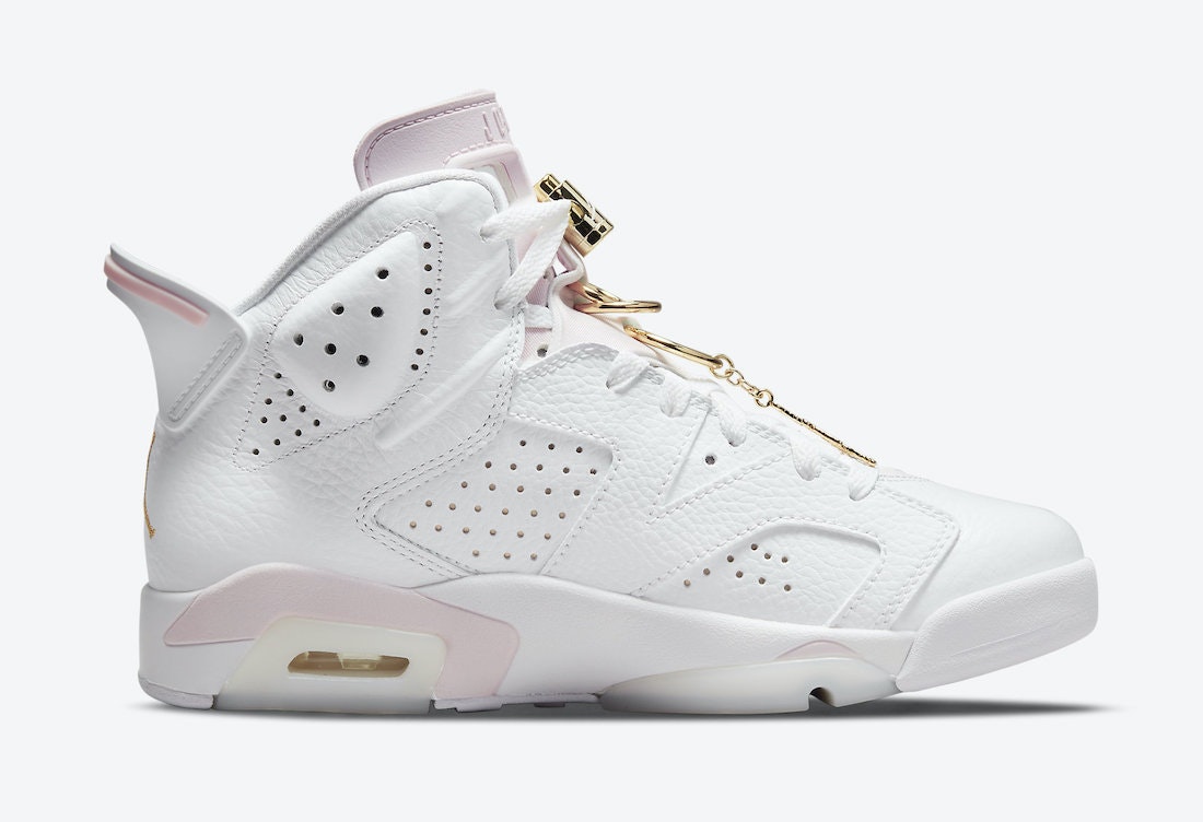 Air Jordan 6 Wmns “Gold Hoops”