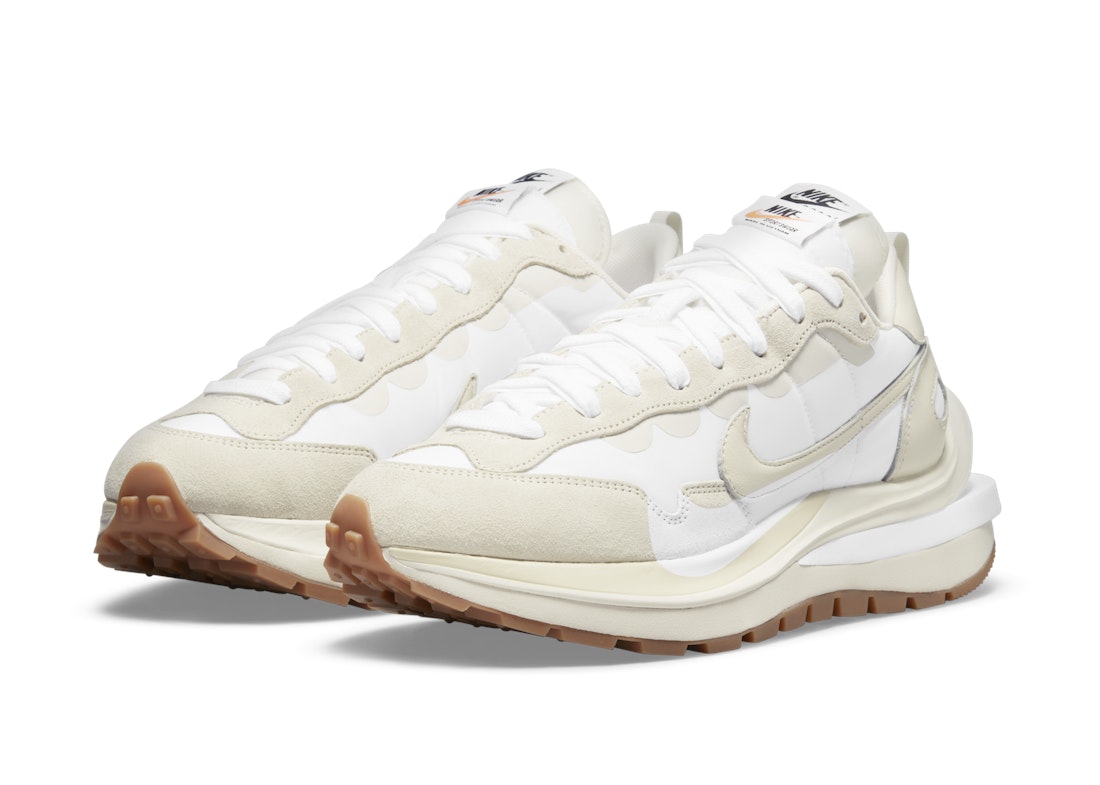 Sacai x Nike Vaporwaffle "Sail Gum"