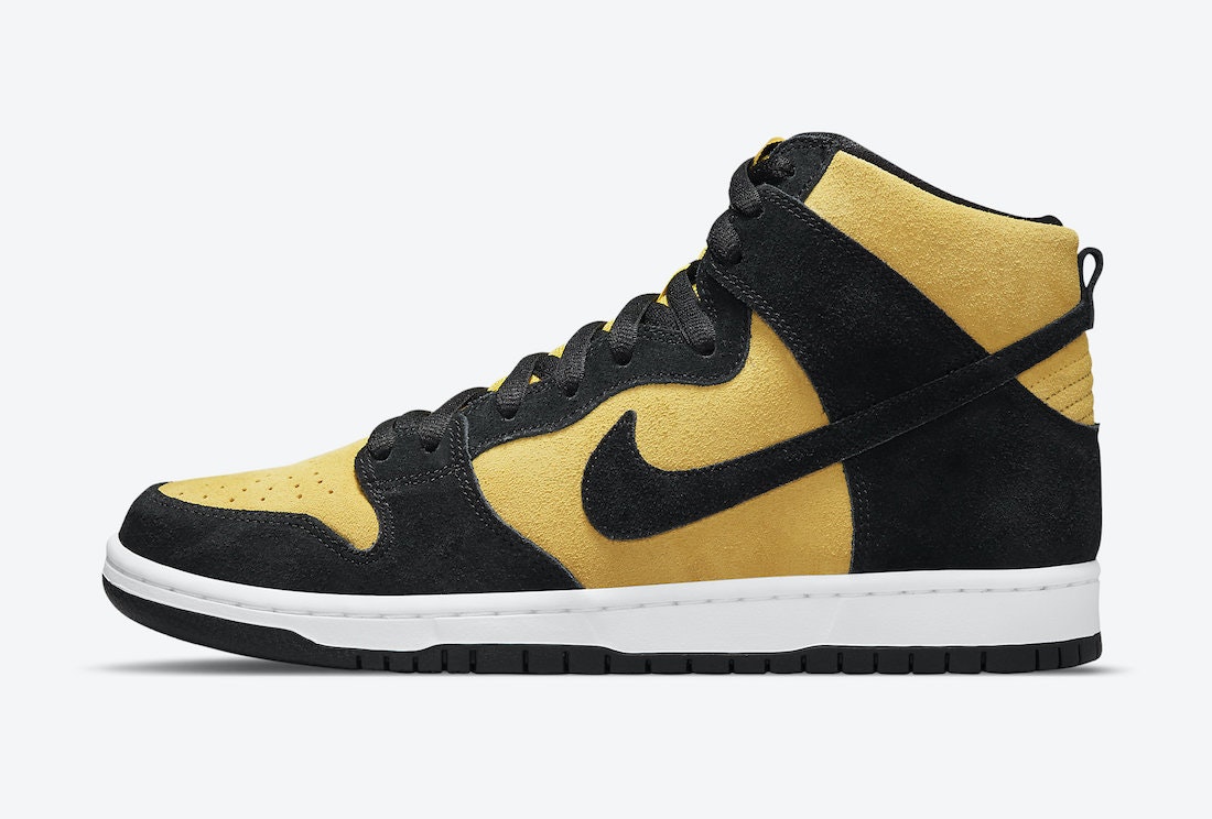 Nike SB Dunk High “Reverse Iowa”