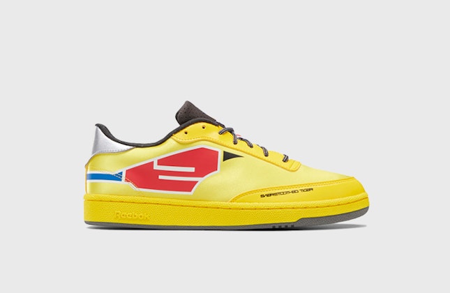 Power Rangers x Reebok Club C 85 "Boldy Yellow" Power Rangers x Reebok Club C 85 "Boldy Yellow"