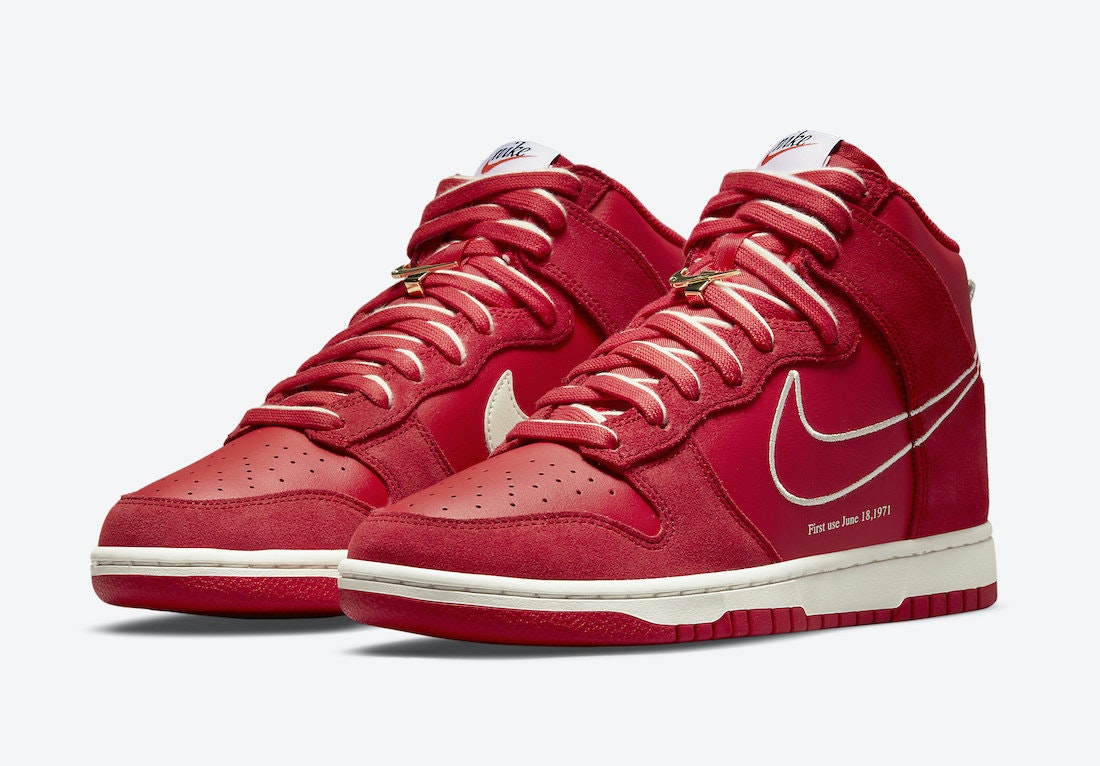 Nike Dunk High “First Use” (University Red)