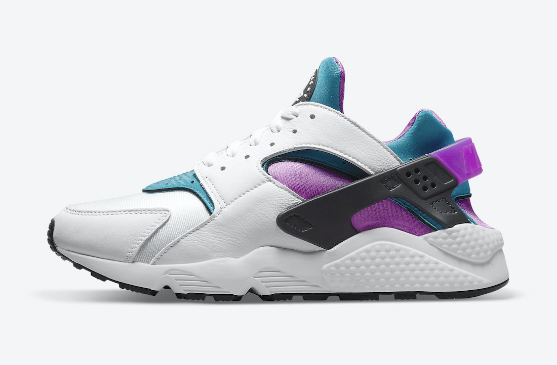 Nike Air Huarache OG “Deep Magenta”