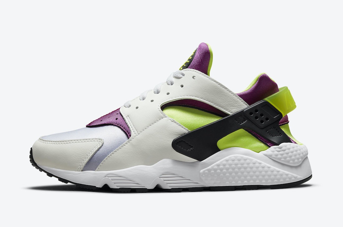 Nike Air Huarache “Magenta”