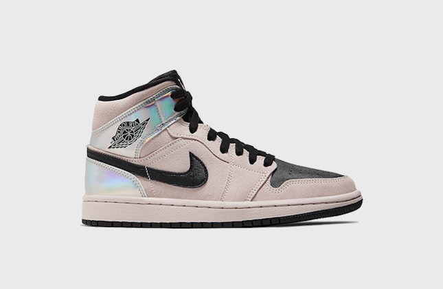 Air Jordan 1 Mid Wmns “Iridescent”