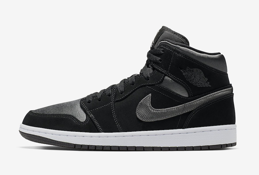 Air Jordan 1 Mid SE "Nylon Black"