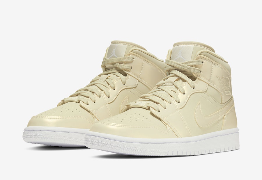 Air Jordan 1 Mid Wmns "Goose Feather Yellow"