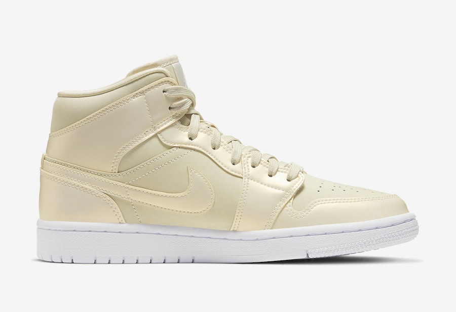 Air Jordan 1 Mid Wmns "Goose Feather Yellow"