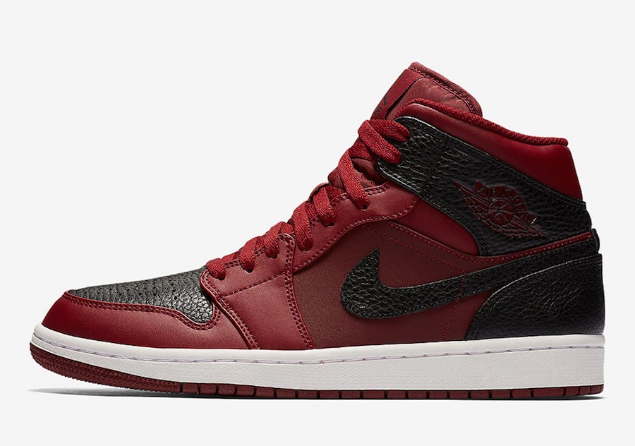 Air Jordan 1 Mid “Reverse Banned”