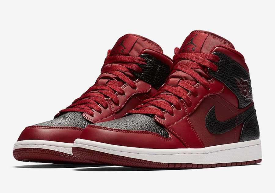 Air Jordan 1 Mid “Reverse Banned”