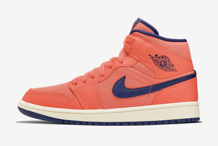 Air Jordan 1 Mid "Blue Void"