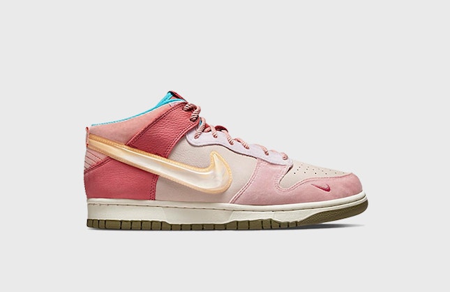 Social Status x Nike Dunk Mid "Soft Pink"