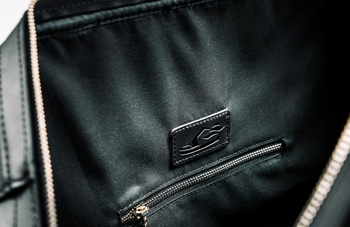 HEAT MVMNT Premium Sneaker Duffle Bag