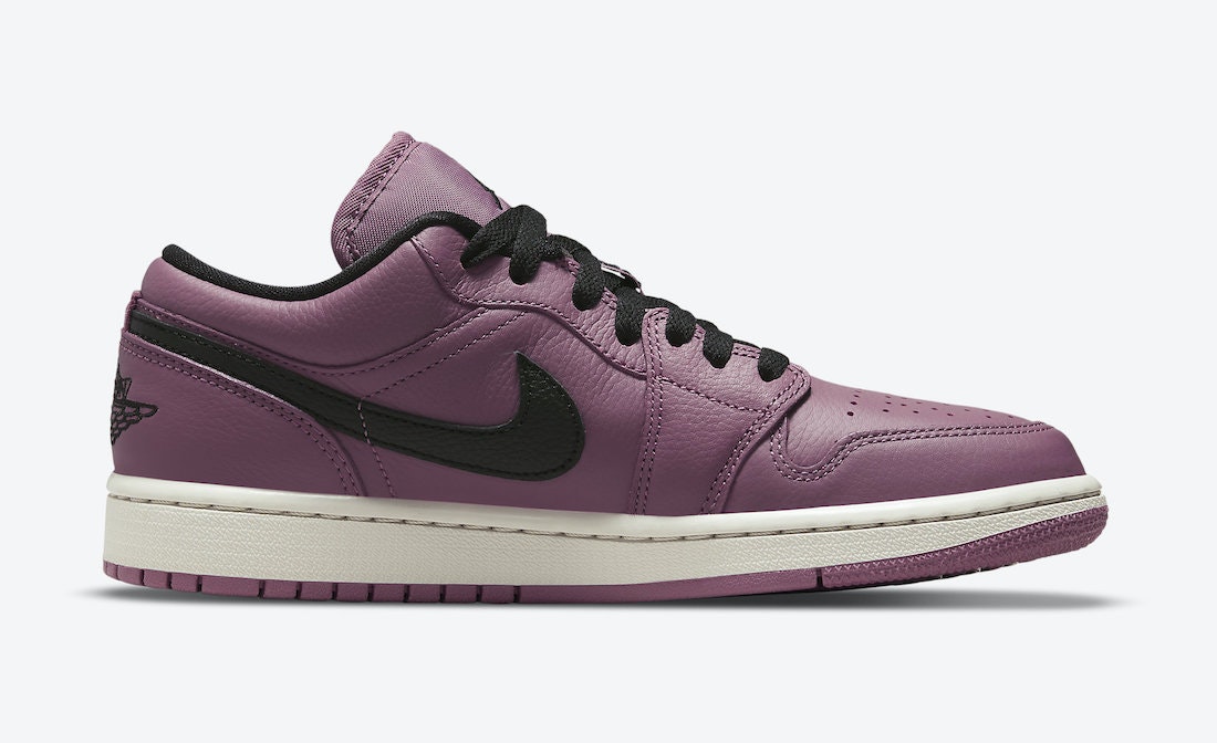 Air Jordan 1 Low "Mulberry"