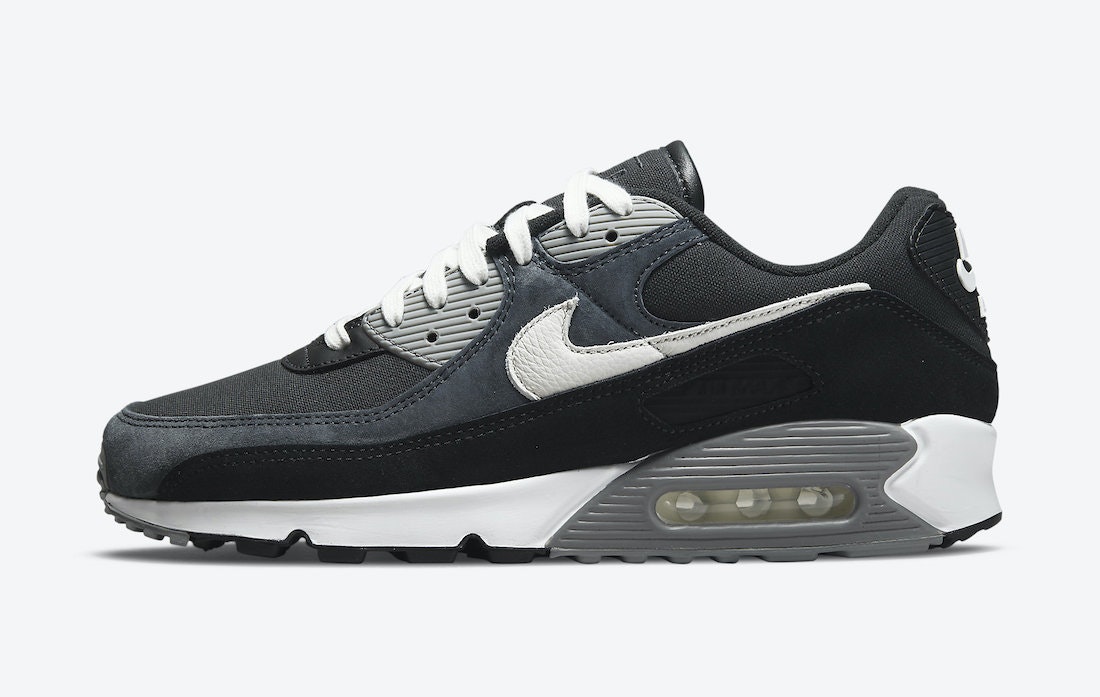 Nike Air Max 90 " Off Noir"