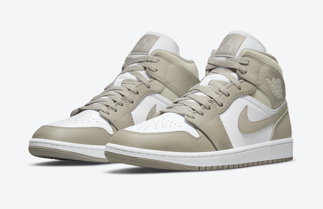 Air Jordan 1 Mid “Linen”