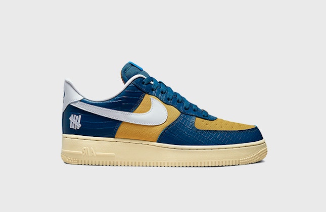 Undefeated x Nike Air Force 1 Low "Dunk vs AF1"