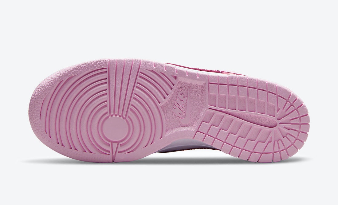 Nike Dunk Low GS "Pink Foam"