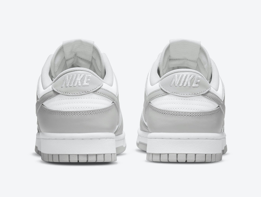 Nike Dunk Low "Grey Fog"