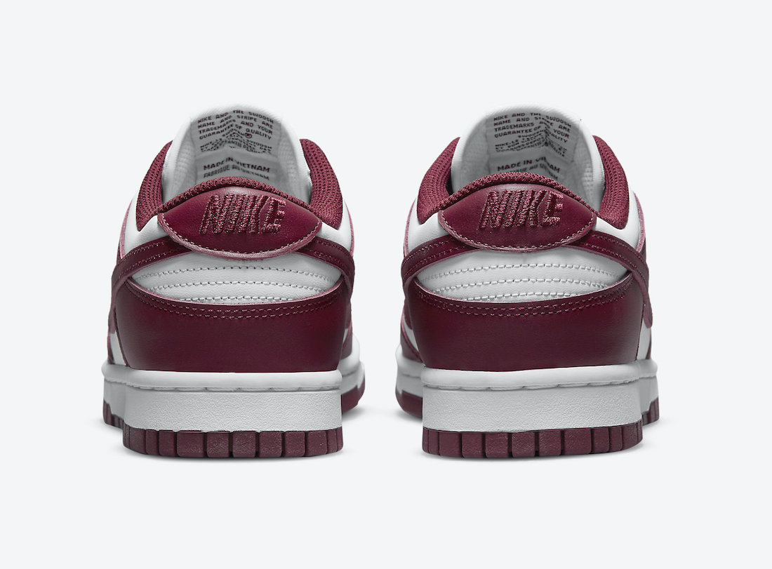 dunk low bordeaux stockx