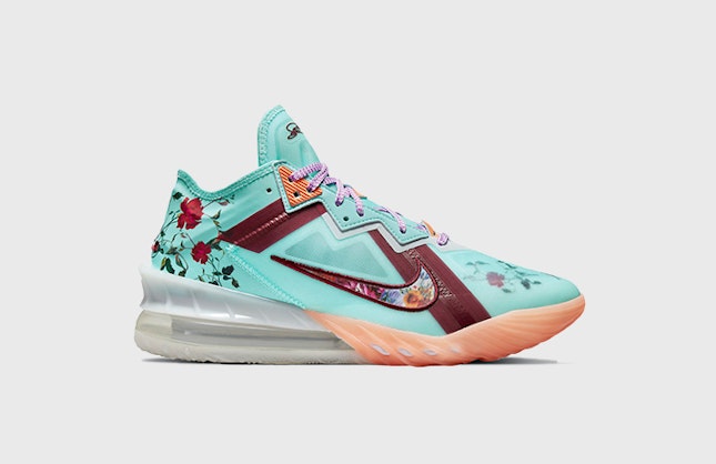 Nike LeBron 18 Low "Floral"