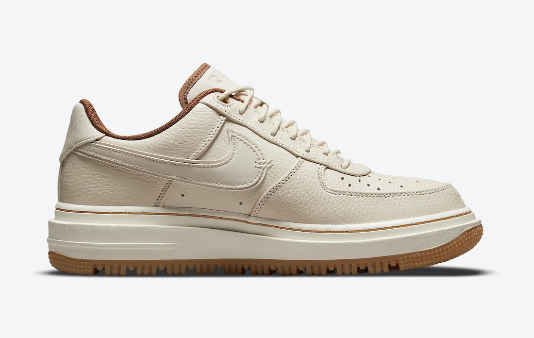 Nike Air Force 1 Luxe “Pecan”