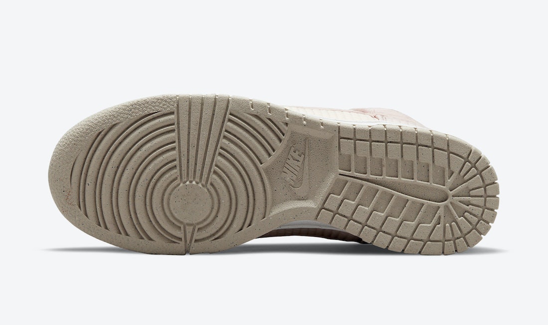 Nike Dunk High "Toasty"