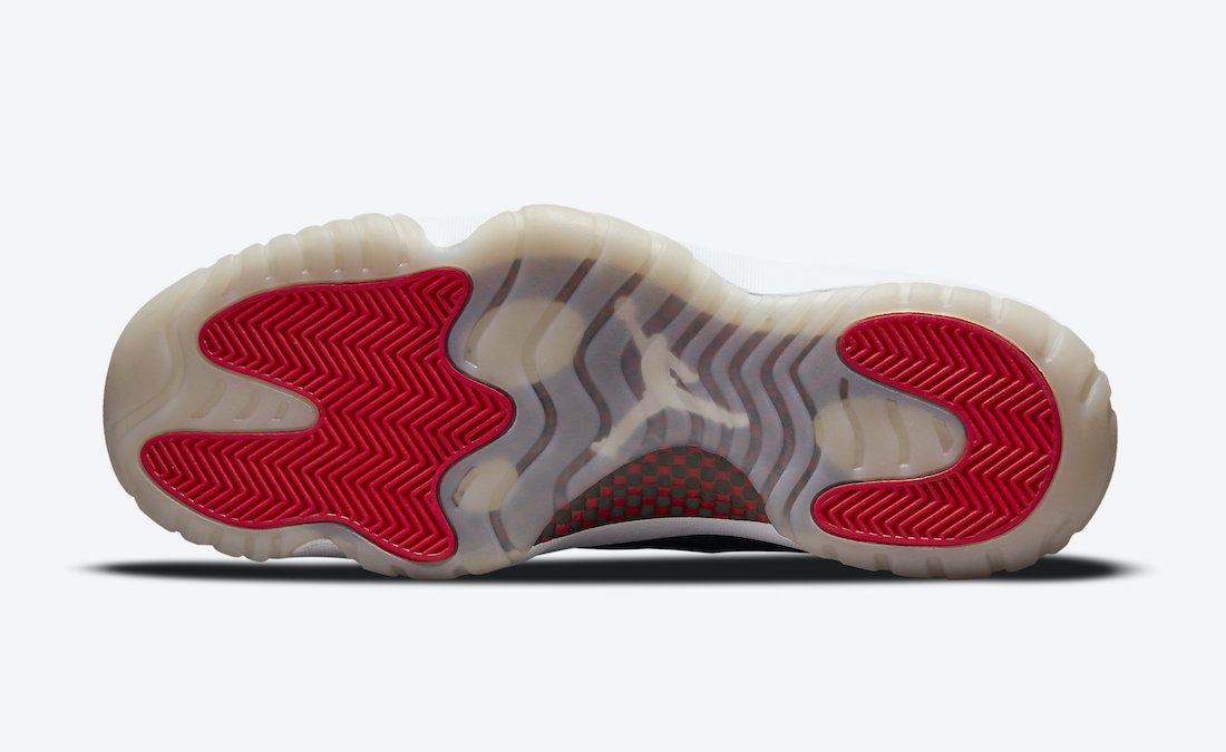 Air Jordan 11 Low IE “Bred”