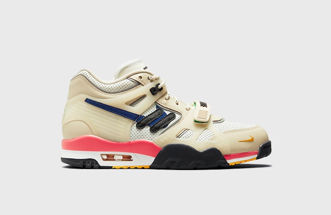 Saquon Barkley x Nike Air Trainer 3 "Pearl White" Saquon Barkley x Nike Air Trainer 3 "Pearl White"