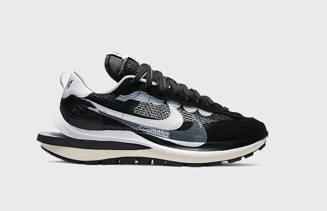 Sacai x Nike VaporWaffle (Black)