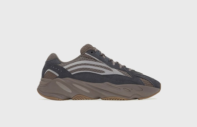 adidas Yeezy Boost 700 V2 "Mauve"
