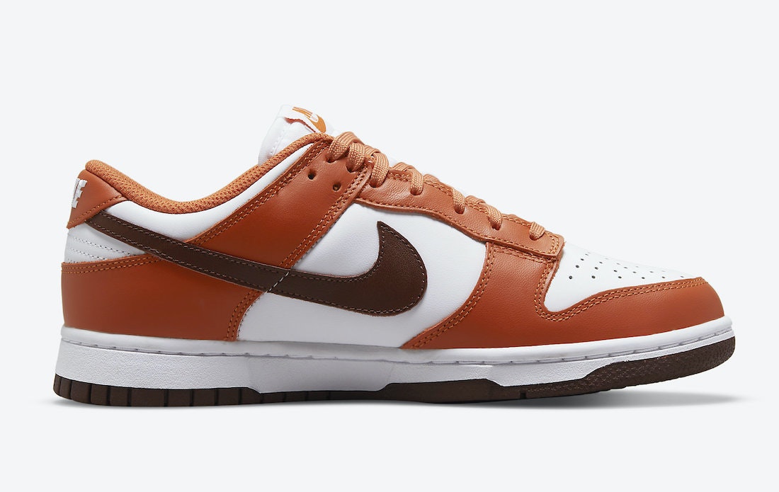 Nike Dunk Low "Reverse Mesa Orange"