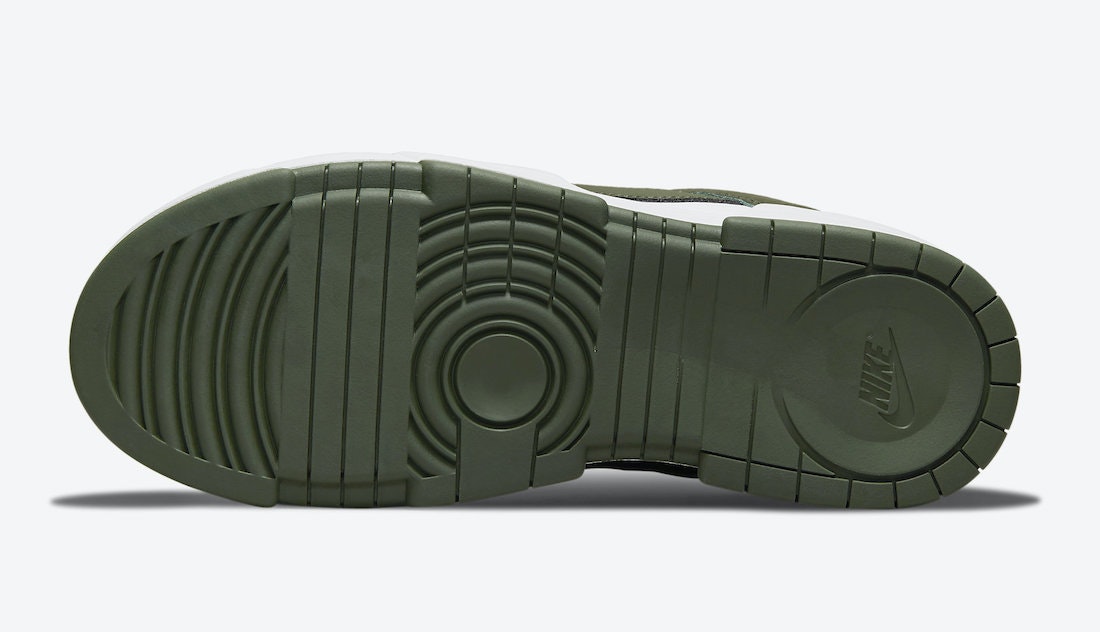 Nike Dunk Low Disrupt “Dark Green”