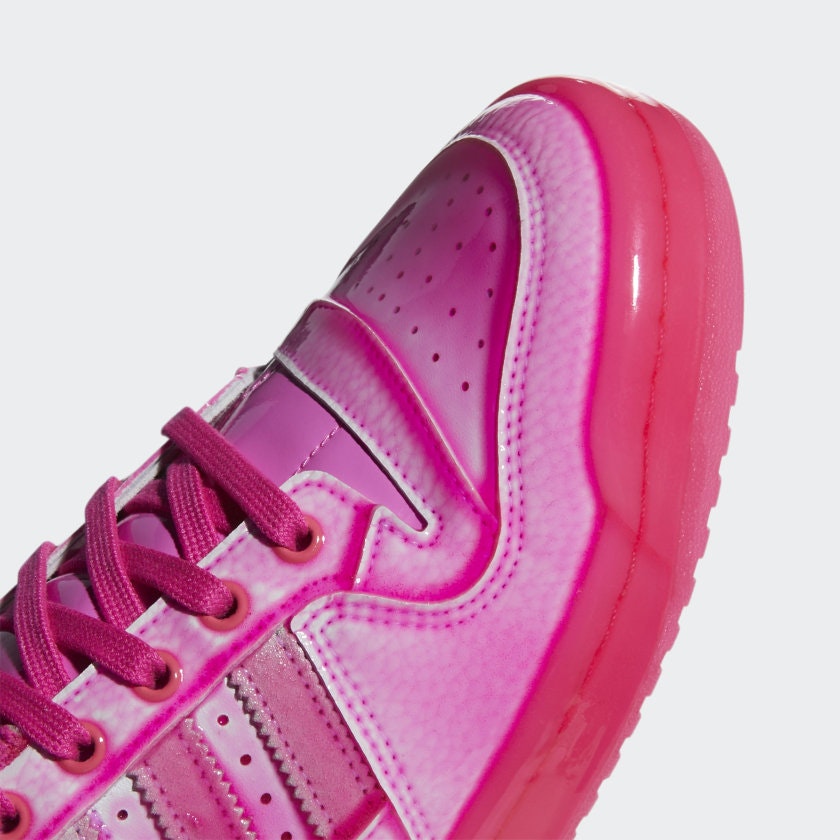 Jeremy Scott x adidas Forum Low "Glossy Pink"