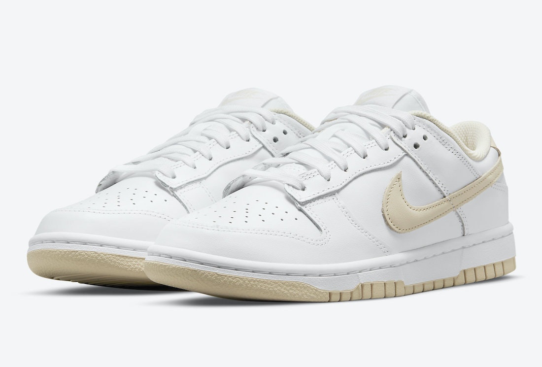 Nike Dunk Low "Pearl White"