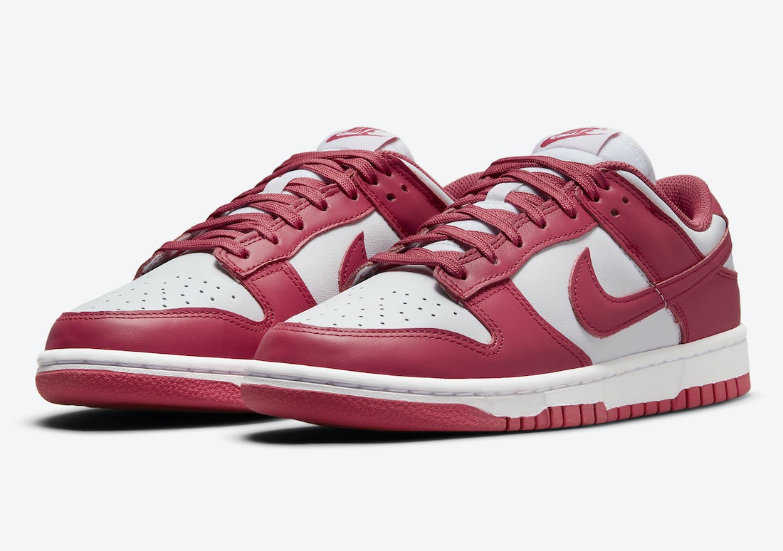 Nike Dunk Low "Archeo Pink"