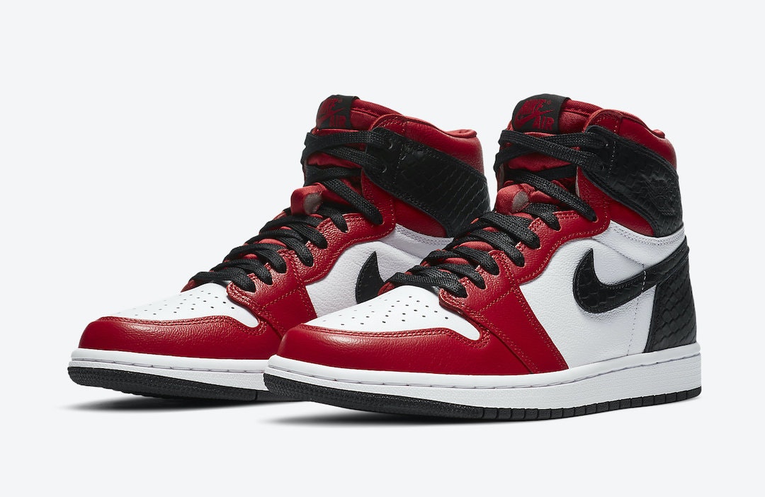 Air Jordan 1 High OG "Snakeskin"