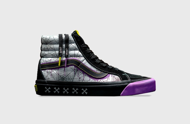 size? x Vans Sk8-High "Halloween"