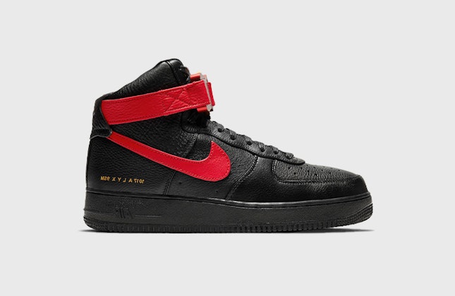 Alyx x Nike Air Force 1 High "University Red Swoosh" Alyx x Nike Air Force 1 High "University Red Swoosh"