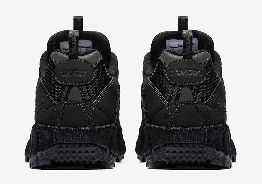 Supreme x Nike Air Humara ’17 "Triple Black"