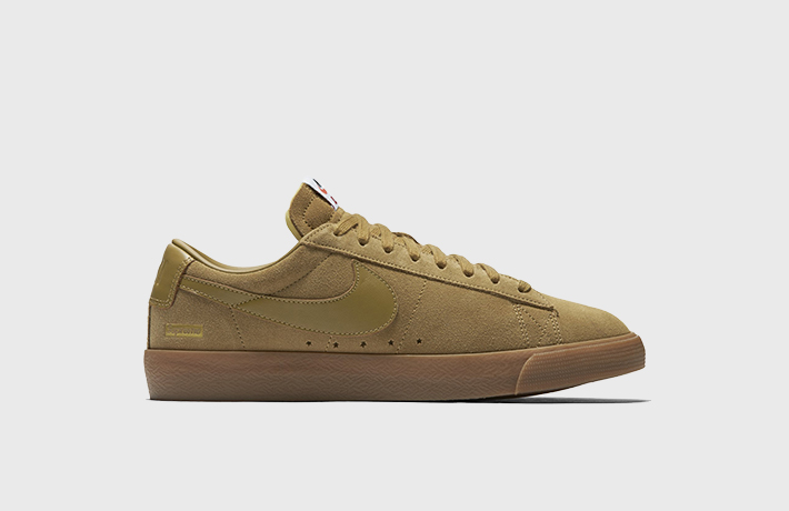 blazer low gt supreme