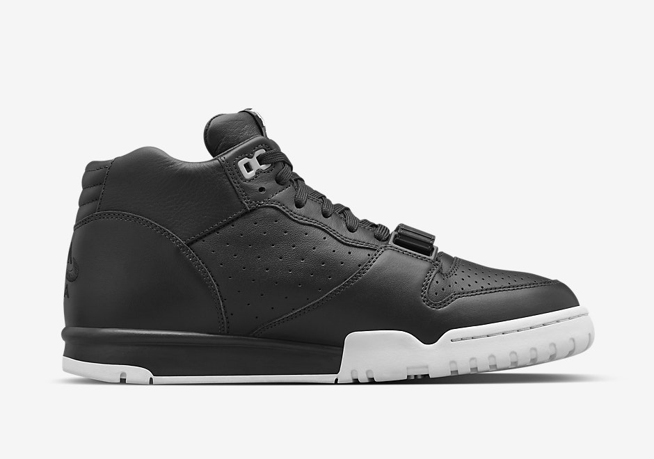 Fragment x Nike Air Trainier 1 "Core Black"