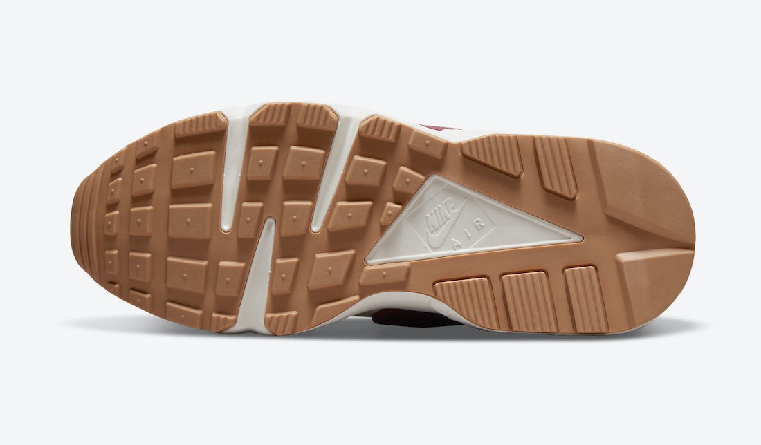 Nike Air Huarache “Sunset”